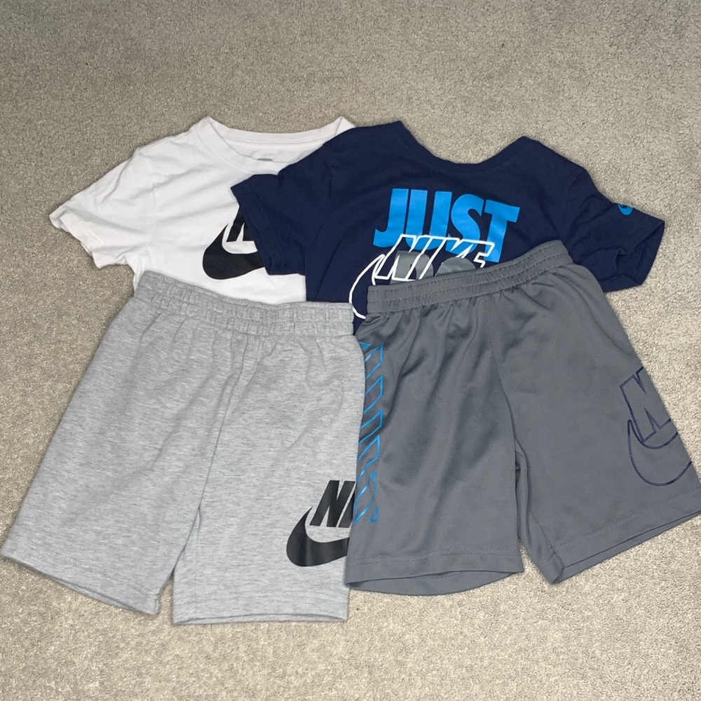 Boys Nike Shirt and Shorts Sets